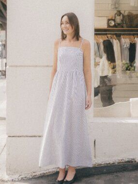 self portrait sweetheart crochet midi dress self-portrait - Pleated Floral Maxi Цвят:Дъсти-Сейдж flat feet Men's Burgundy Pants | flare silhouette
